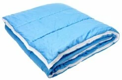 Täcke 525g MELDAL Blå Svalt 150x210